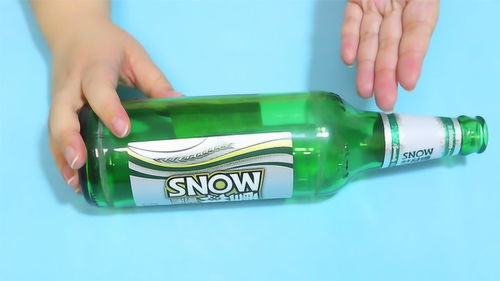 空啤酒瓶不要扔,放在家里還有這么多的妙用,看完漲知識了