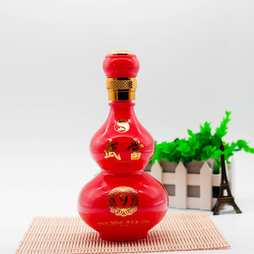 定制紅色噴涂玻璃酒瓶 葫蘆型玻璃白酒瓶 一斤裝內(nèi)容定制玻璃瓶